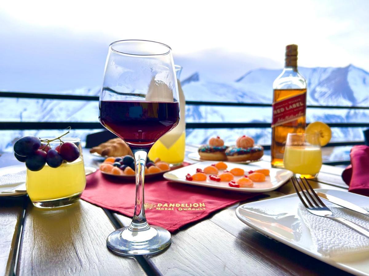Dandelion Hotel Gudauri Ganisi Екстериор снимка