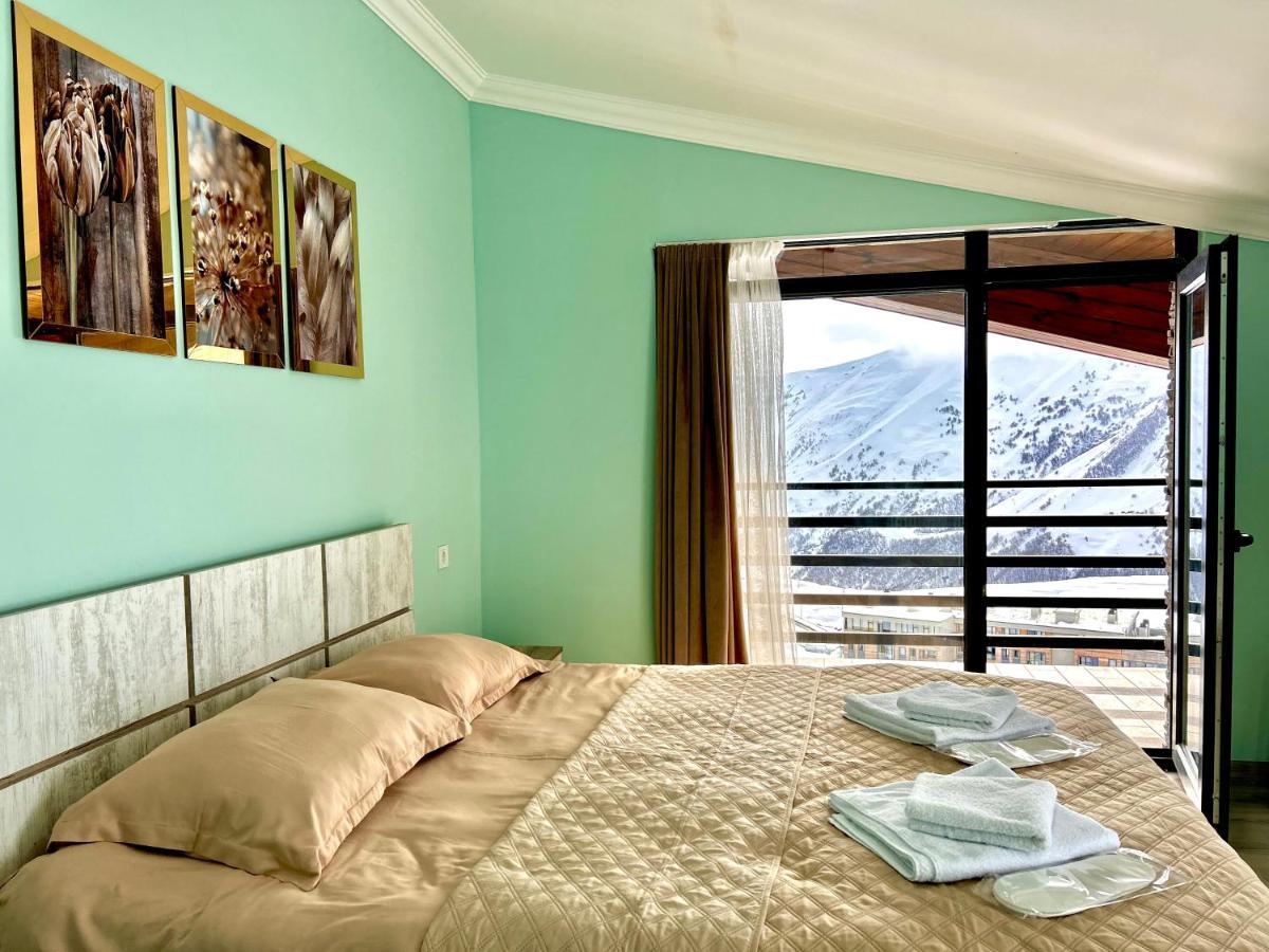 Dandelion Hotel Gudauri Ganisi Екстериор снимка